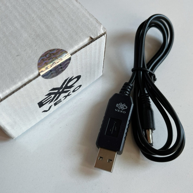 کابل تبدیل USB به DC وکسو مدل 12V طول ۱ متر